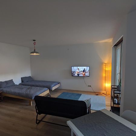 Ideales Messe Appartment 15Min Fahrtweg 特克下的基希海姆 外观 照片