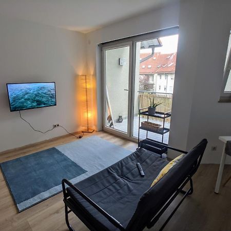 Ideales Messe Appartment 15Min Fahrtweg 特克下的基希海姆 外观 照片