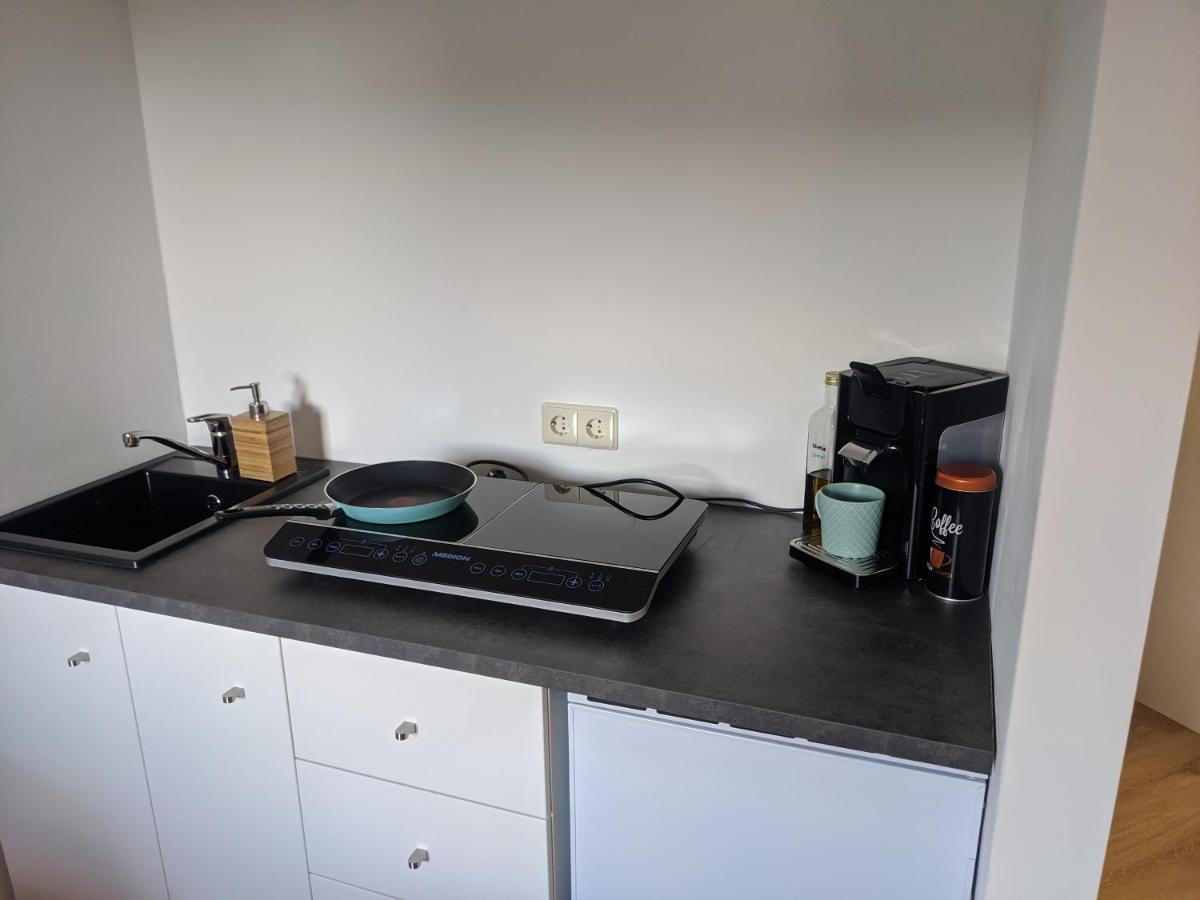 Ideales Messe Appartment 15Min Fahrtweg 特克下的基希海姆 外观 照片