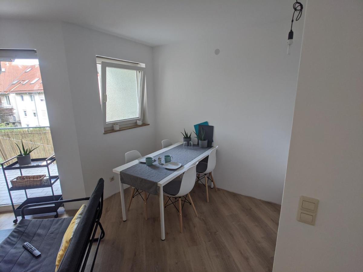 Ideales Messe Appartment 15Min Fahrtweg 特克下的基希海姆 外观 照片